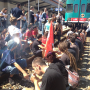 Solidali e complici con i 14 denunciati per il blocco dei treni alla stazione di Rossano